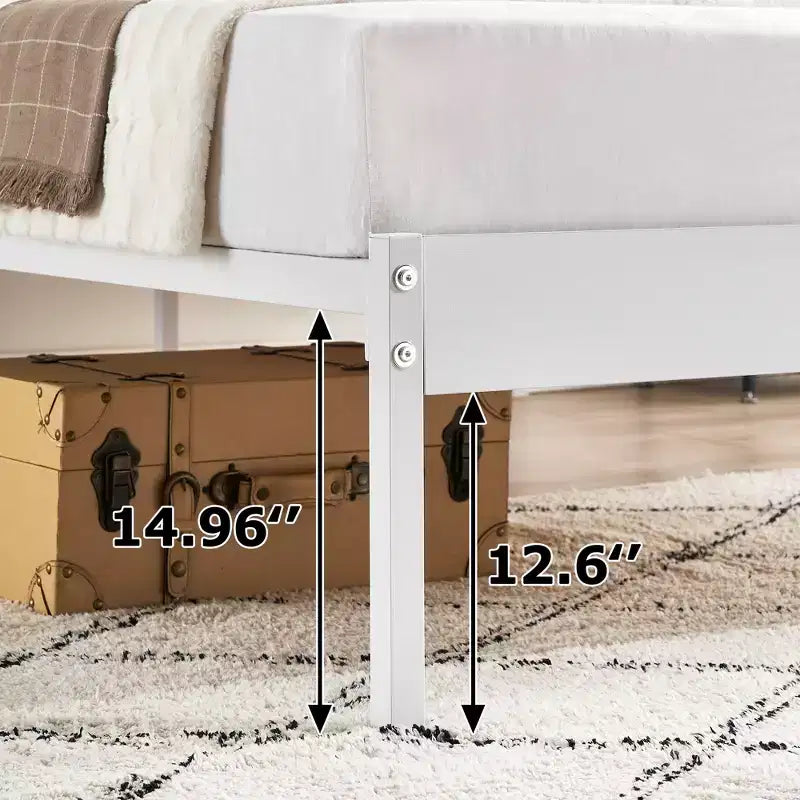 Struttura letto a piattaforma queen size con testiera, struttura in metallo resistente, 32 cm di spazio sotto il letto, robuste doghe, silenzioso, non è necessario il box spring, bianco