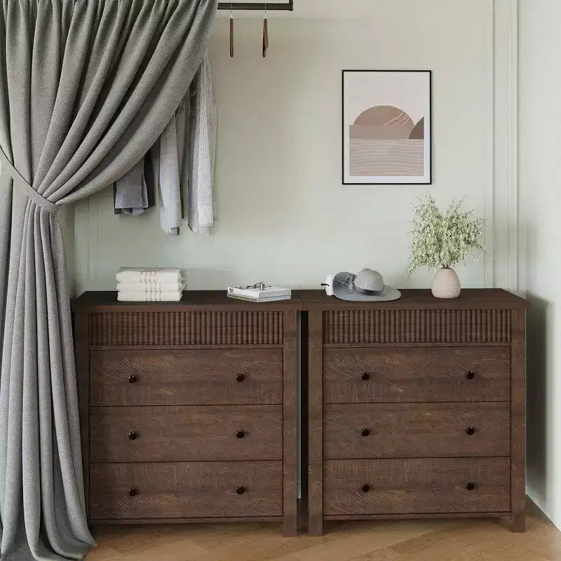 Comò moderno scanalato largo 5 cassetti, mobile contenitore in legno per camera da letto, cameretta, corridoio, soggiorno, rovere naturale 5 vani