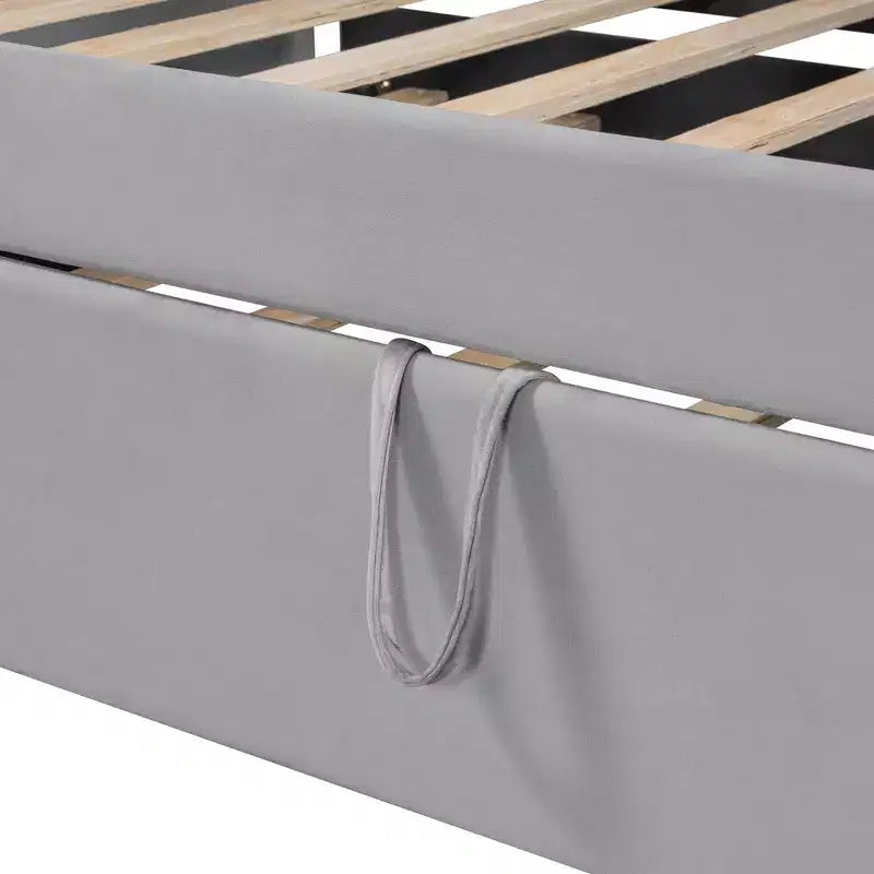 Divano Letto Sherman in Velluto con Letto Estraibile Pop-Up