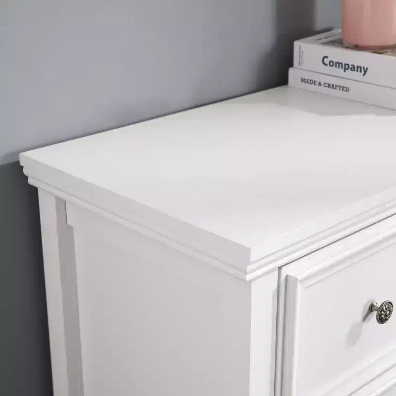 Cassettiera moderna a 7 cassetti, con maniglie in metallo, per camera da letto
