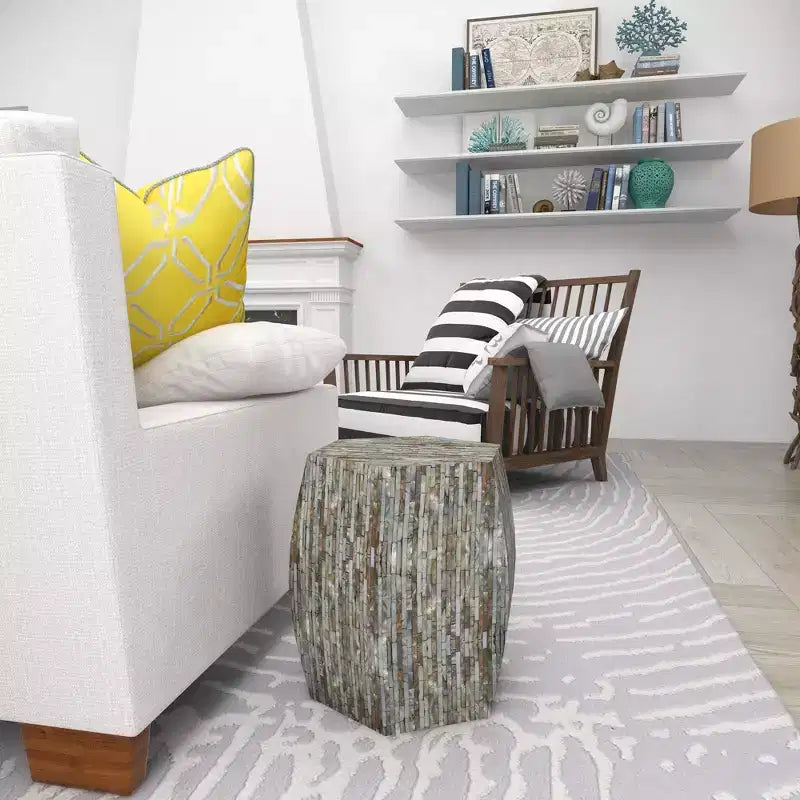 Tavolino Esagonale Decorativo con Intarsi in Concha di Legno