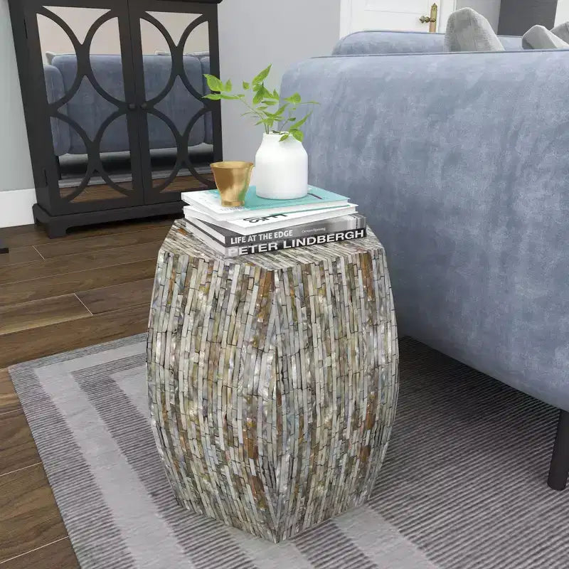 Tavolino Esagonale Decorativo con Intarsi in Concha di Legno