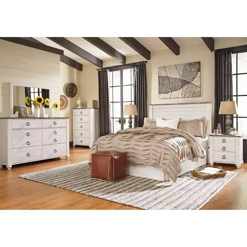 Testiera del letto Queen Willowton con pannello sbiancato: Laminato effetto legno, montata sul telaio del letto