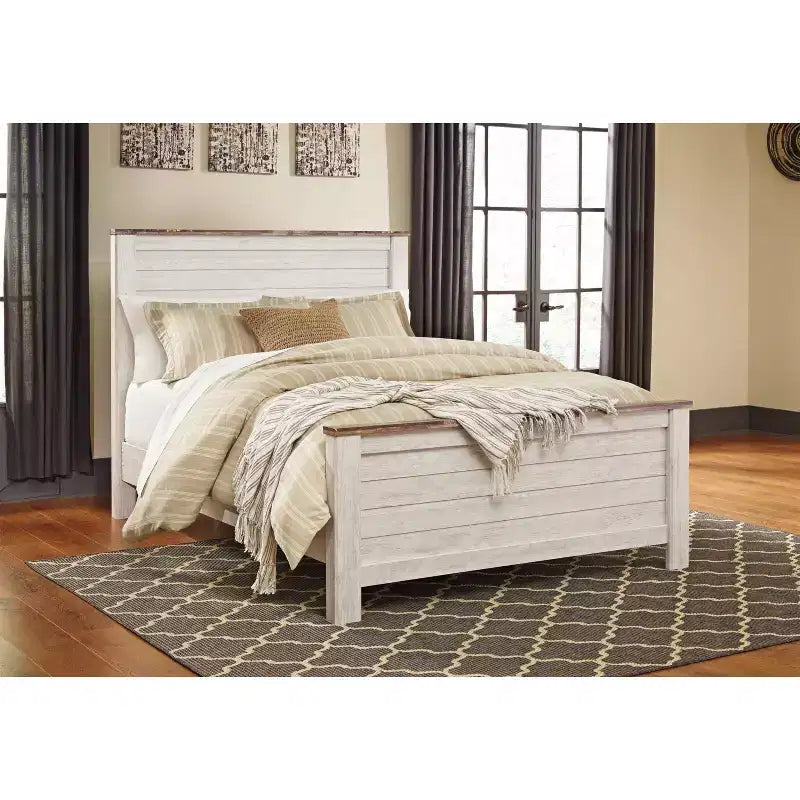 Testiera del letto Queen Willowton con pannello sbiancato: Laminato effetto legno, montata sul telaio del letto
